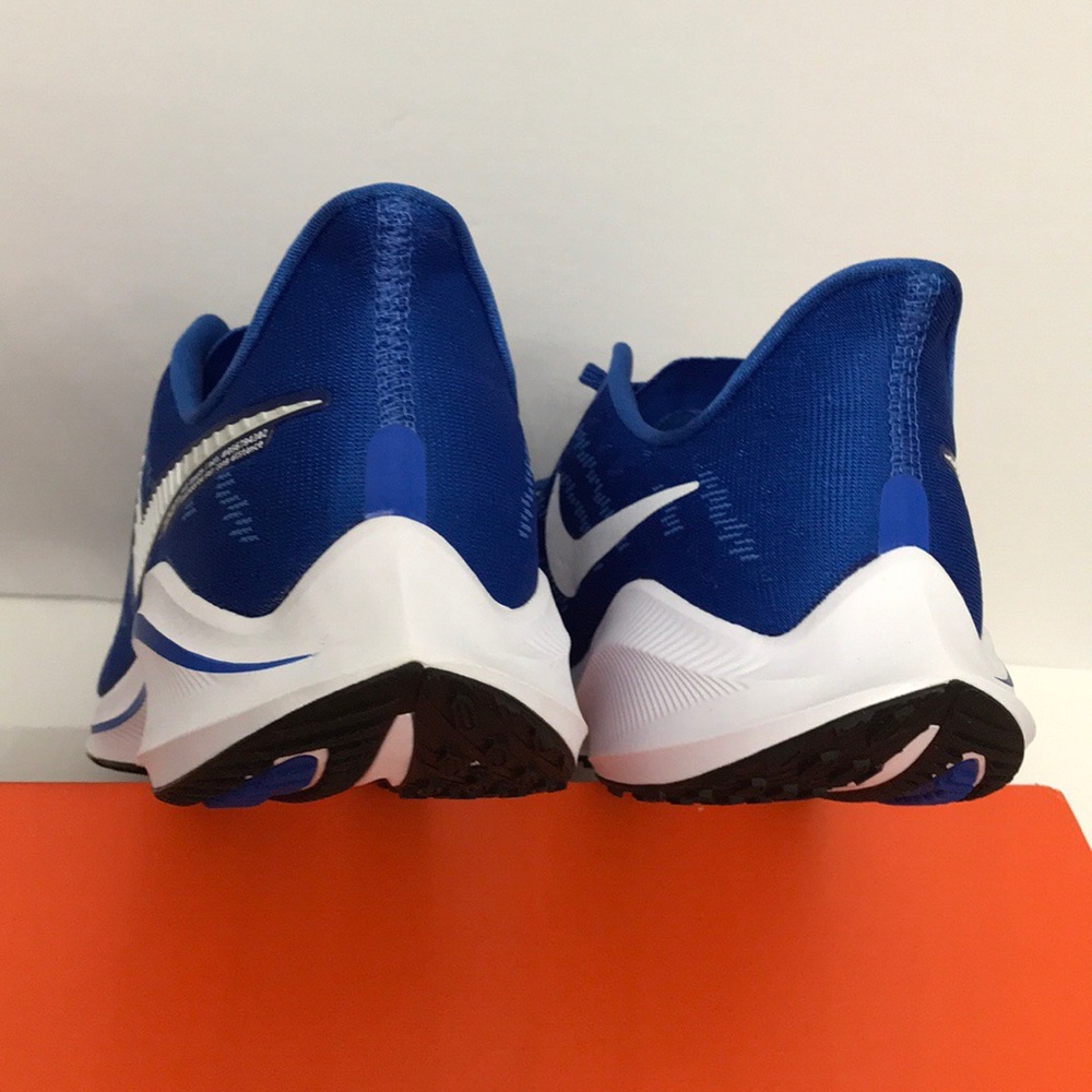 NIKE AIR ZOOM VOMERO TB - Picture 8 of 9